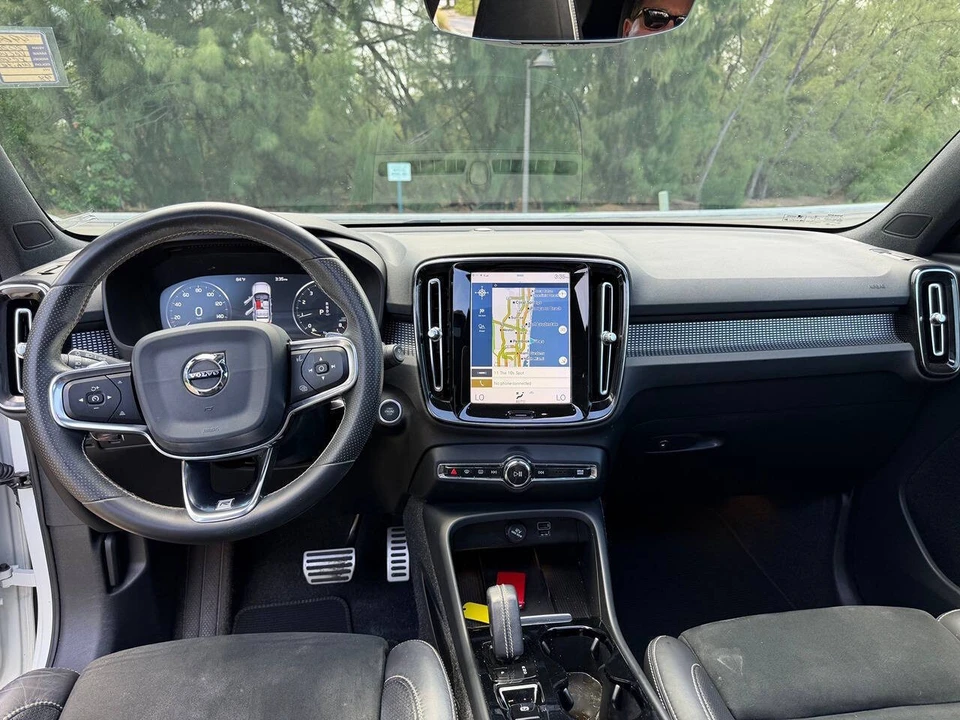 2020 Volvo XC40 - Image 18 of 31