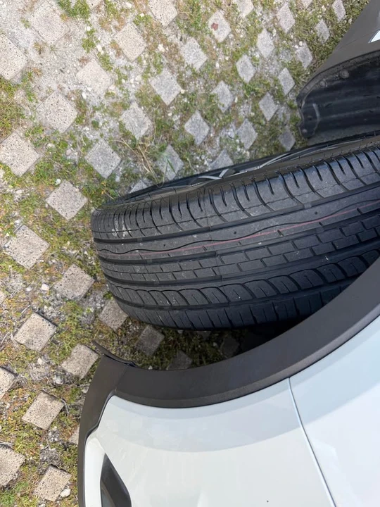 2020 Volvo XC40 - Image 19 of 20