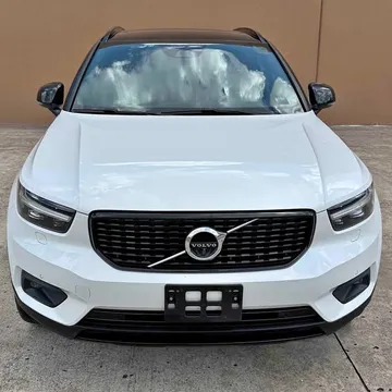 2020 Volvo XC40 T5 R-Design