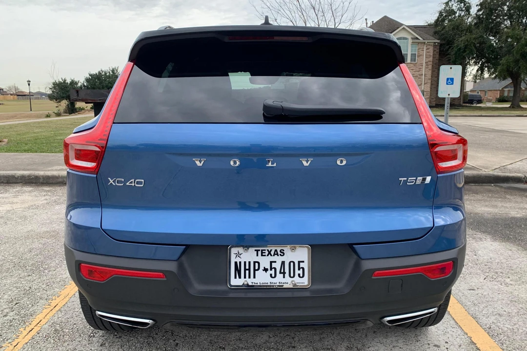 2020 Volvo XC40 - Image 5 of 31