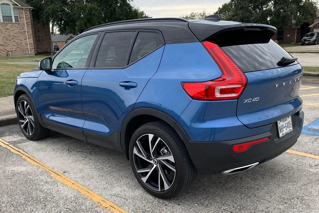 2020 Volvo XC40 - Image 4 of 31