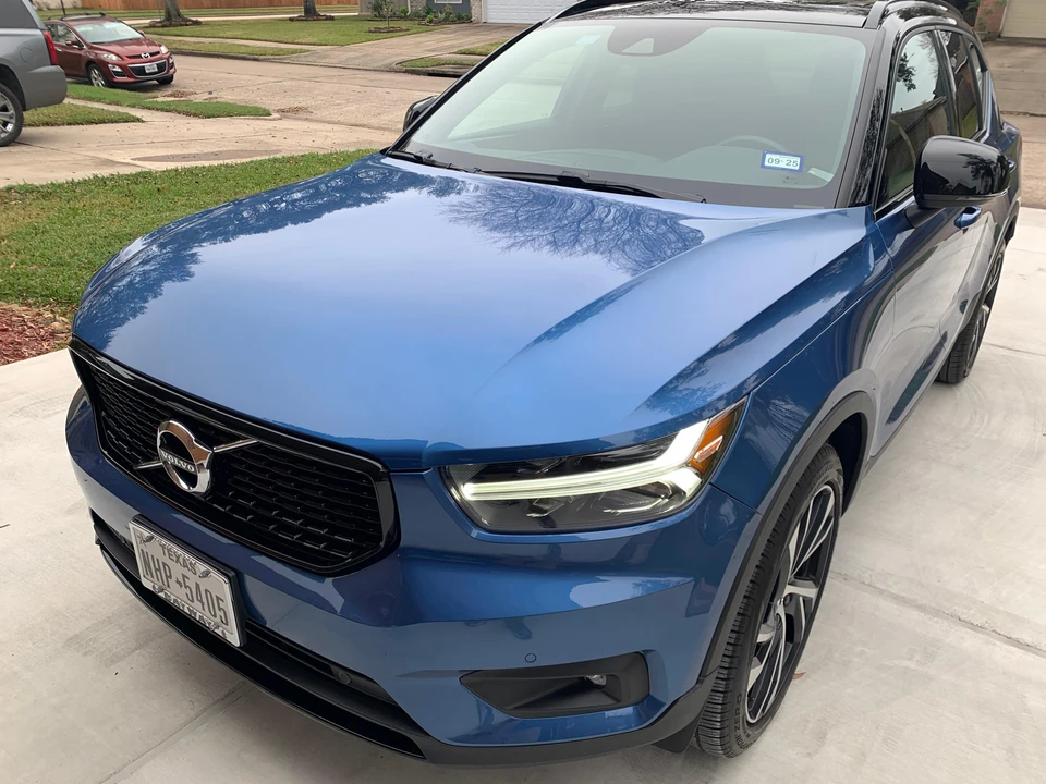 2020 Volvo XC40 - Image 7 of 31