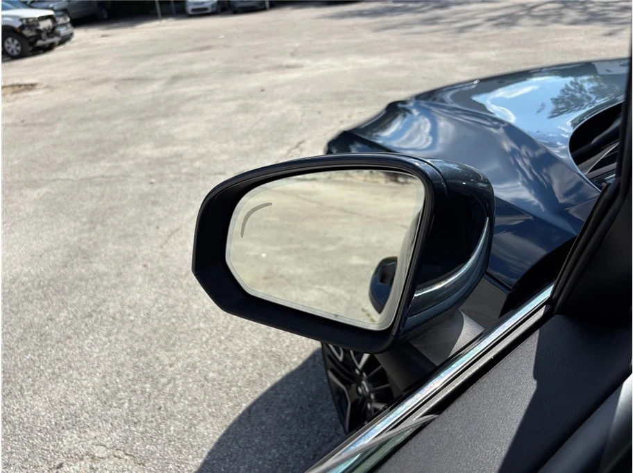 2020 Volvo XC40 - Image 18 of 21