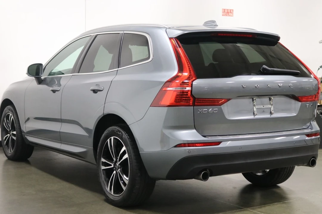 2020 Volvo XC60 2nd Gen - Image 6 of 12