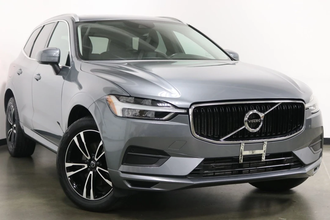 2020 Volvo XC60 2nd Gen - Image 2 of 12