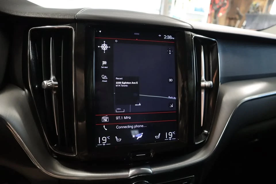 2020 Volvo XC60 2nd Gen - Image 3 of 20