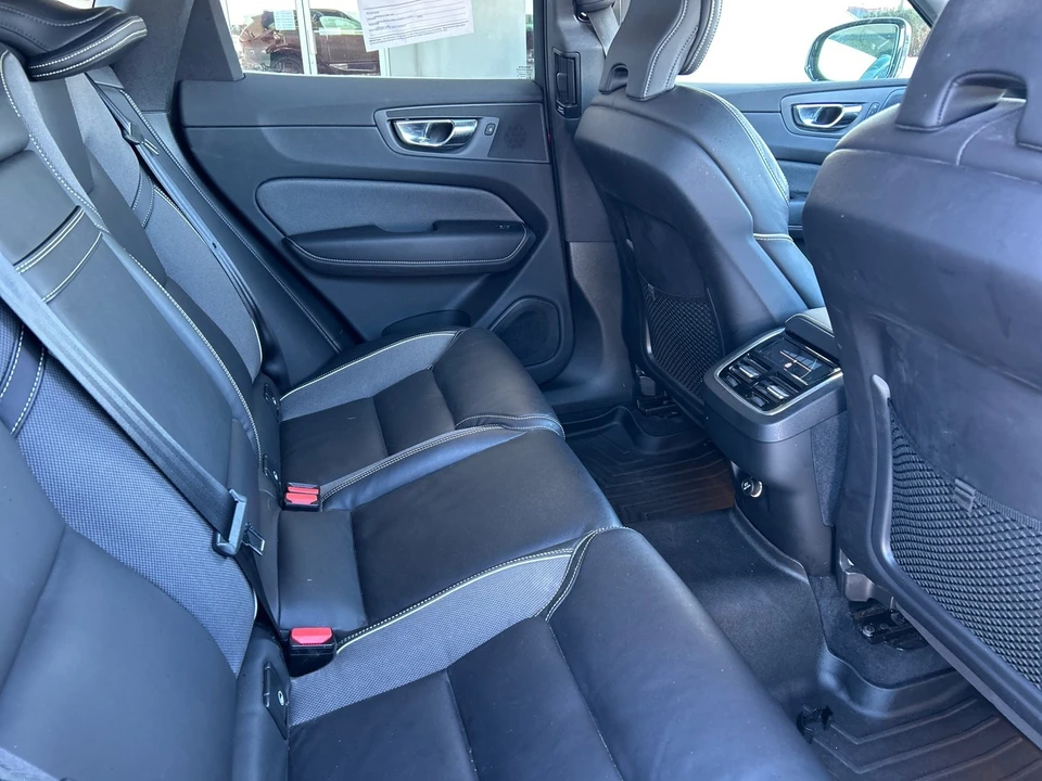 2020 Volvo XC60 2nd Gen - Image 12 of 12