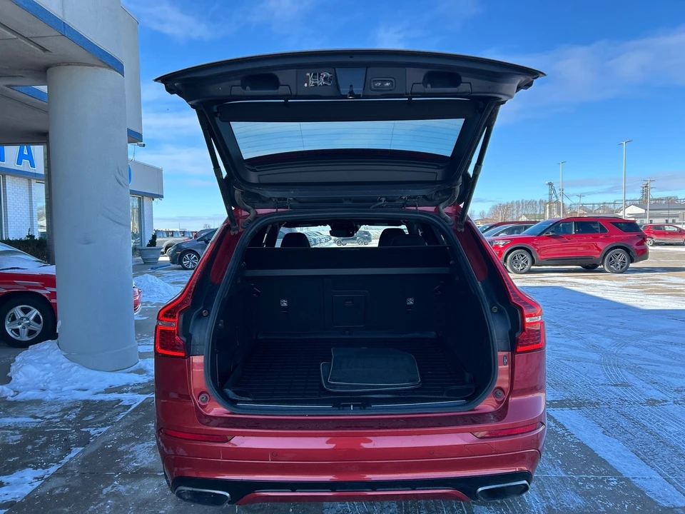 2020 Volvo XC60 2nd Gen - Image 8 of 21