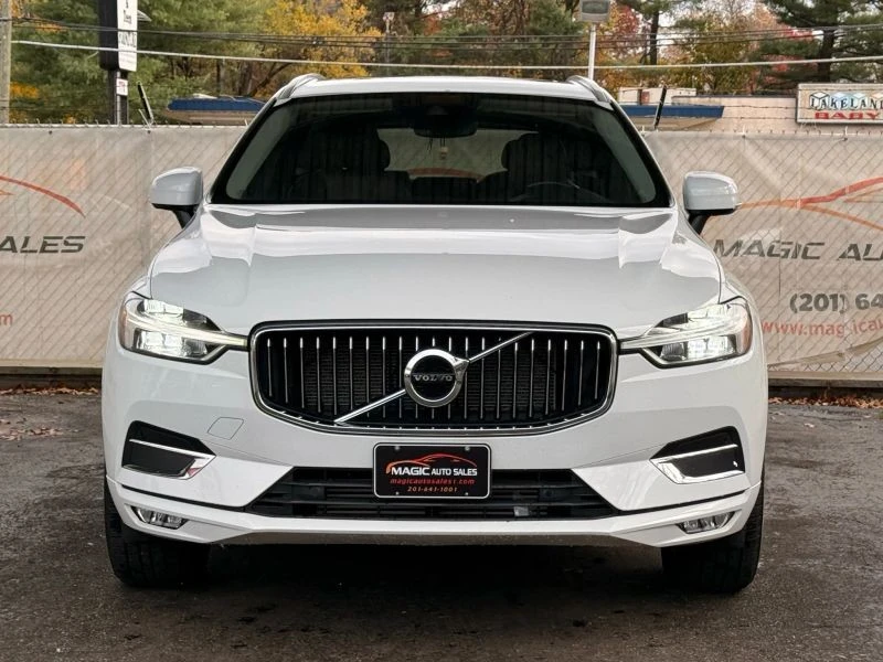 2020 Volvo XC60 2nd Gen - Image 5 of 12