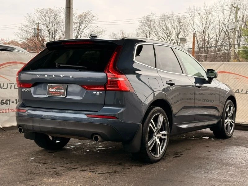 2020 Volvo XC60 2nd Gen - Image 9 of 12