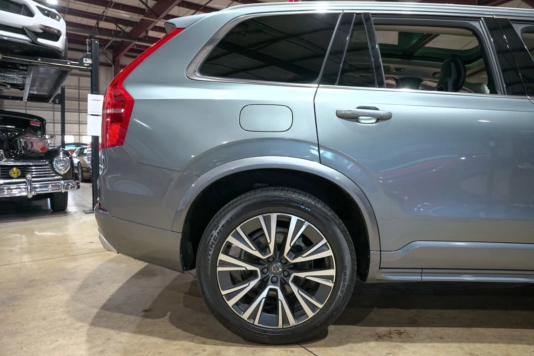 2020 Volvo XC90 2nd Gen - Image 9 of 12