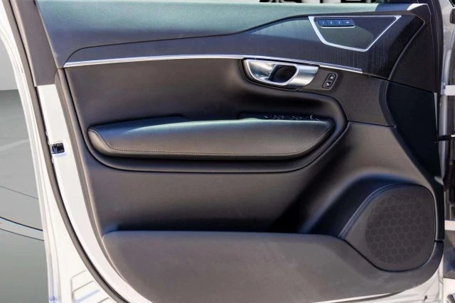 2020 Volvo XC90 2nd Gen - Image 14 of 21