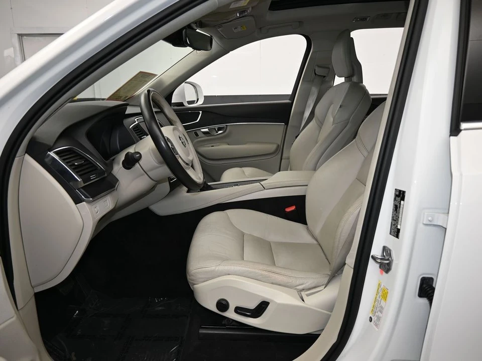2020 Volvo XC90 2nd Gen - Image 11 of 12