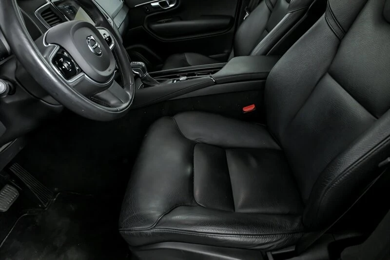2020 Volvo XC90 2nd Gen - Image 18 of 21