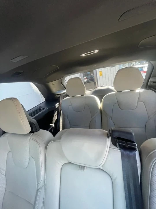 2020 Volvo XC90 2nd Gen - Image 17 of 20