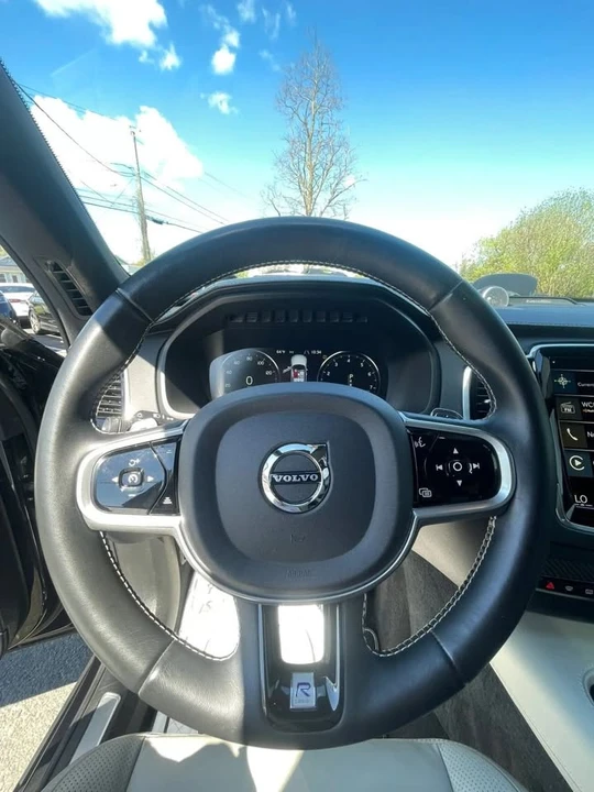 2020 Volvo XC90 2nd Gen - Image 13 of 20