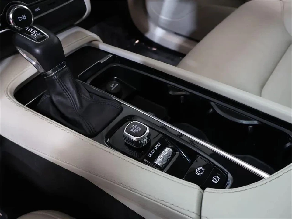 2020 Volvo XC90 2nd Gen - Image 20 of 31