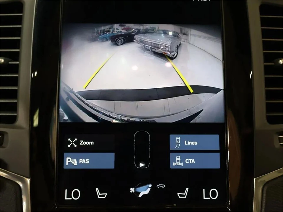 2020 Volvo XC90 2nd Gen - Image 18 of 31