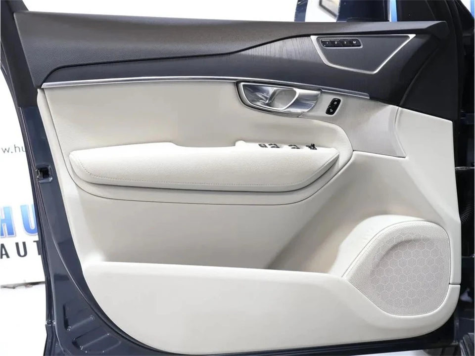 2020 Volvo XC90 2nd Gen - Image 10 of 31
