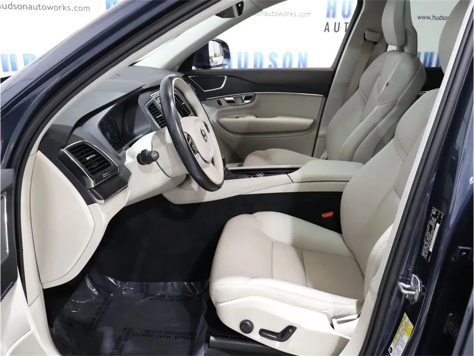 2020 Volvo XC90 2nd Gen - Image 14 of 31