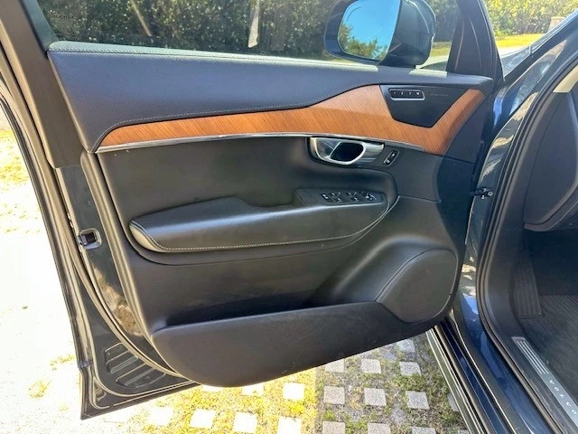 2020 Volvo XC90 2nd Gen - Image 8 of 21