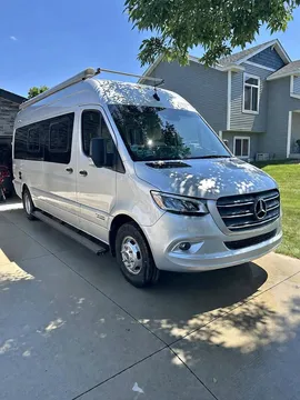 2020 Winnebago Sprinter BOLDT 70KL EX-L