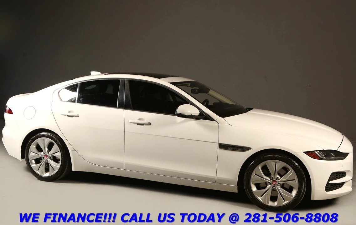 2020 Jaguar XE - Image 7 of 21