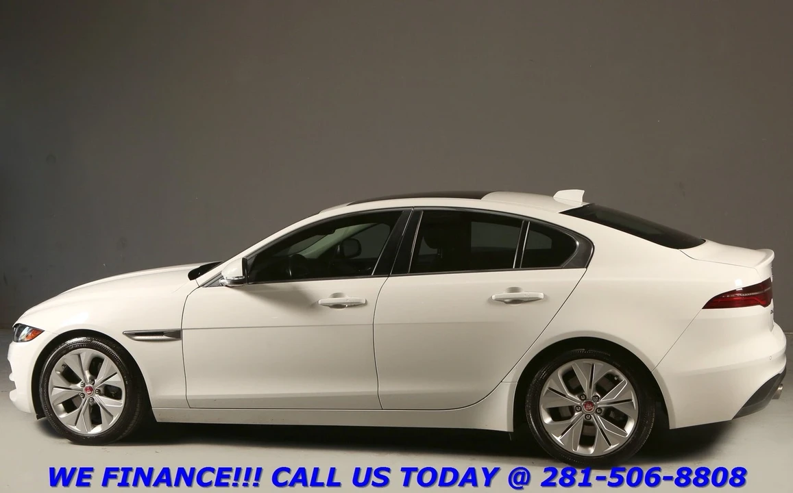 2020 Jaguar XE - Image 4 of 21
