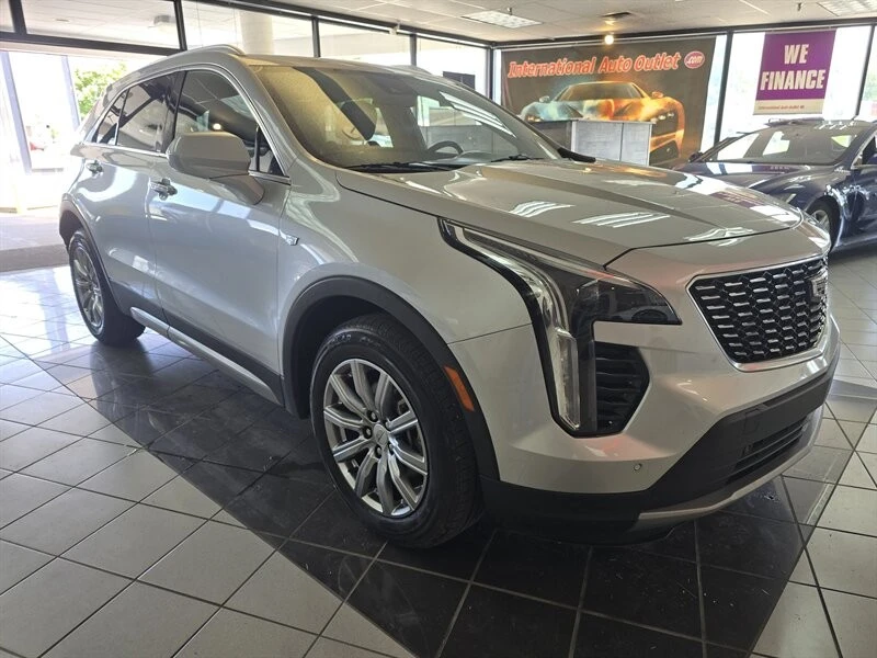 2020 Cadillac XT4 - Image 3 of 4