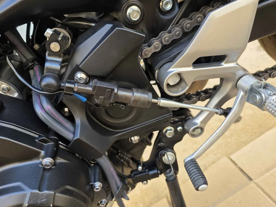 2020 Yamaha YZF - Image 3 of 11
