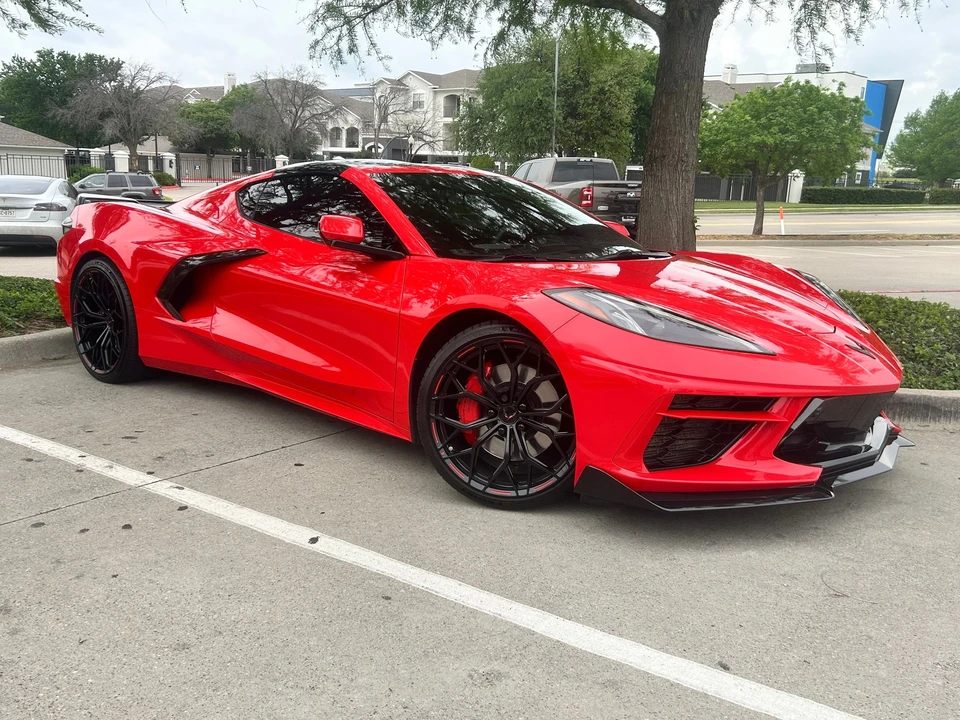 2020 Chevrolet Corvette C8 - Image 2 of 11