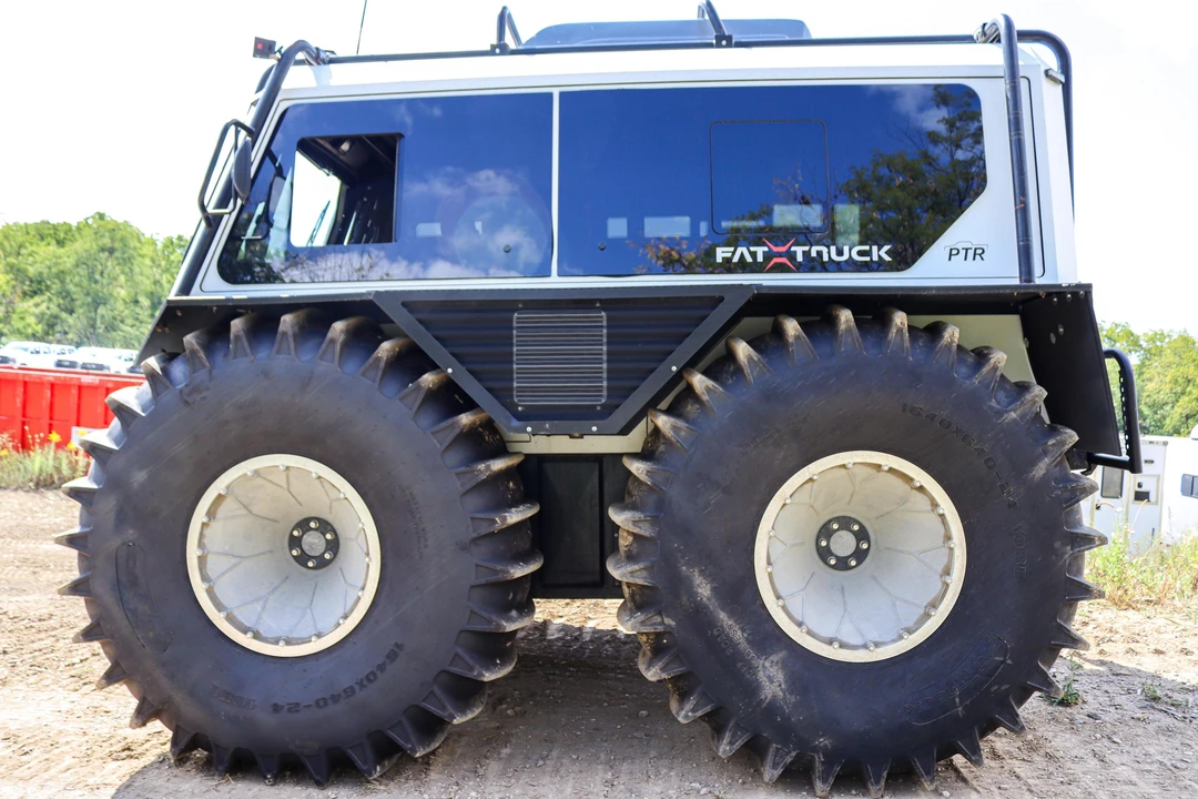 2020 Fat Truck - Image 3 of 31