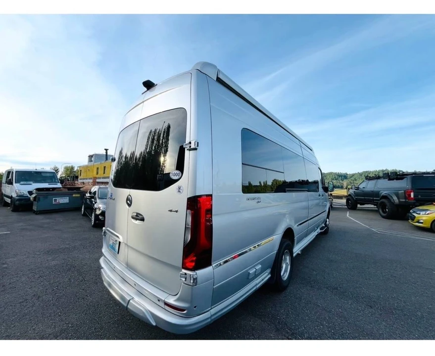 2020 Mercedes-Benz VS30 Sprinter - Image 4 of 19