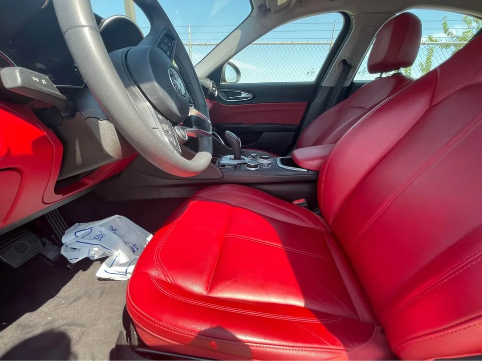 2020 Alfa Romeo Giulia - Image 8 of 9