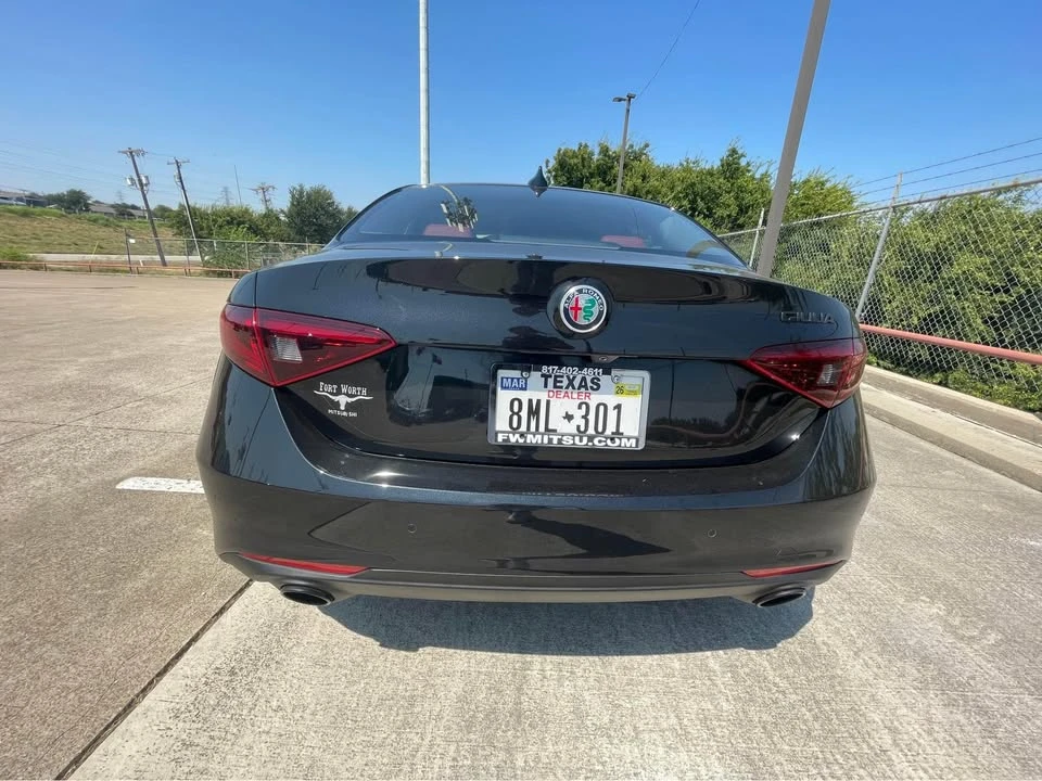 2020 Alfa Romeo Giulia - Image 3 of 9