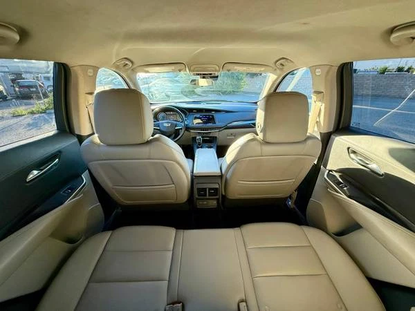 2020 Cadillac XT4 - Image 18 of 31