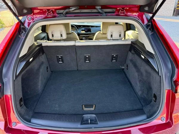 2020 Cadillac XT4 - Image 19 of 31