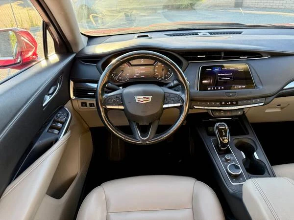 2020 Cadillac XT4 - Image 12 of 31
