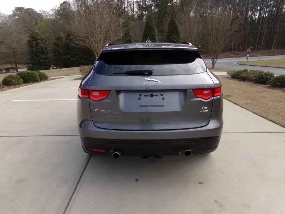 2020 Jaguar F-Pace - Image 4 of 20