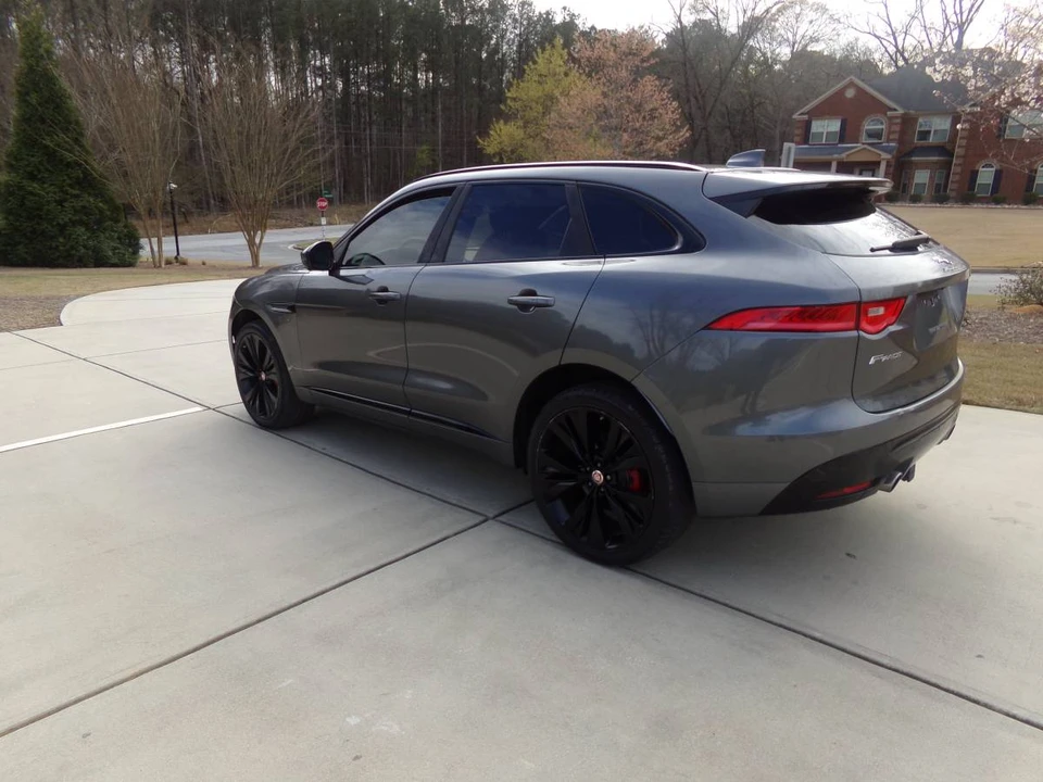2020 Jaguar F-Pace - Image 3 of 20
