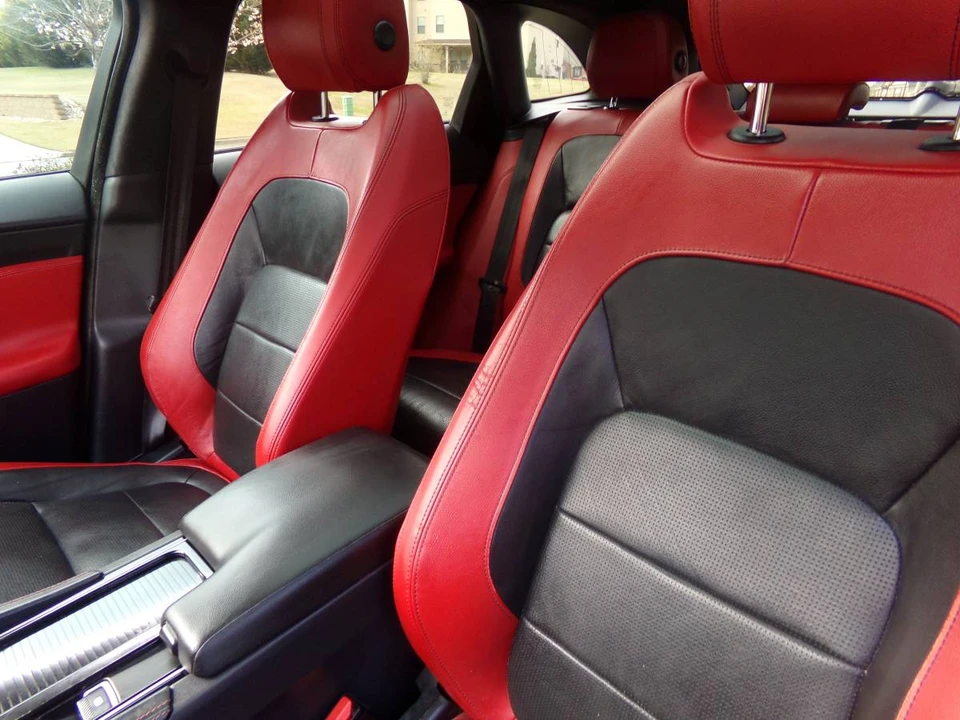2020 Jaguar F-Pace - Image 14 of 20
