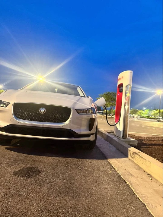 2020 Jaguar I-Pace - Image 4 of 5