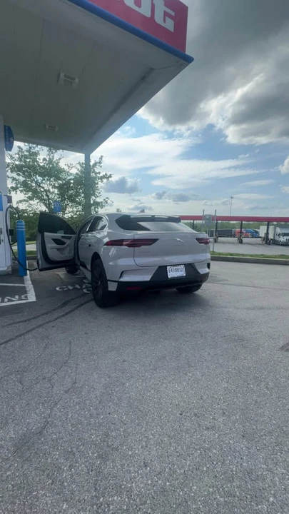 2020 Jaguar I-Pace - Image 5 of 5
