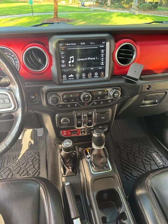 2020 Jeep JT Gladiator - Image 9 of 10