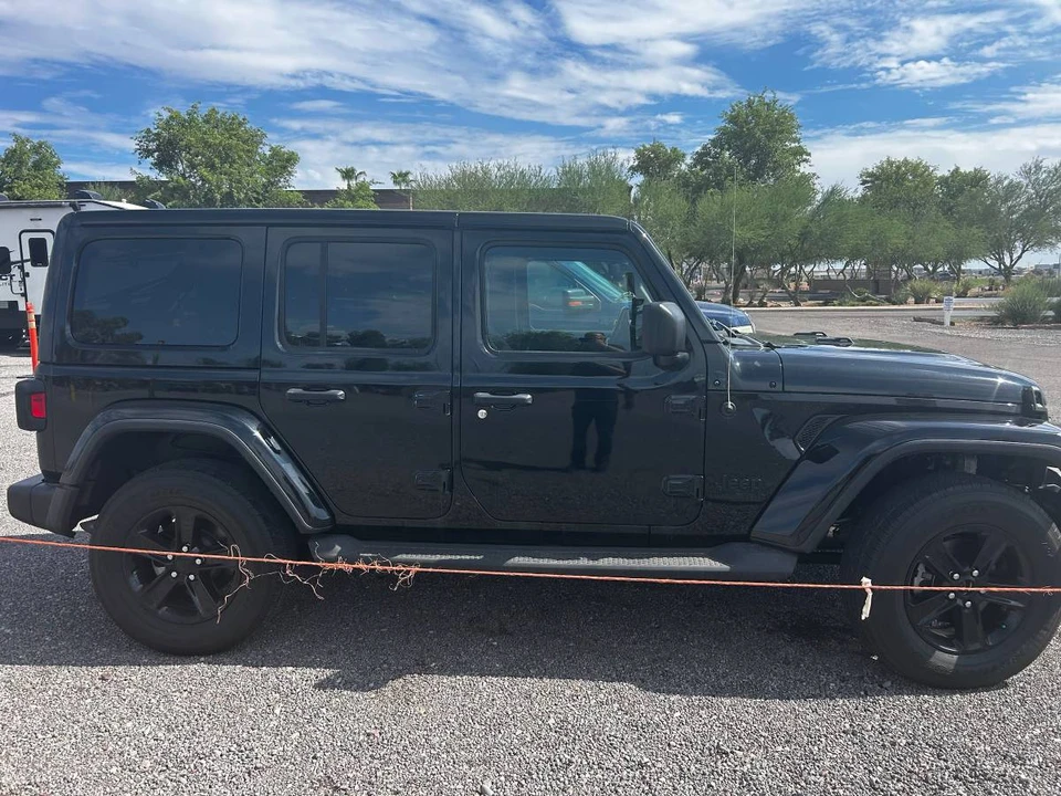 2020 Jeep JL Wrangler - Image 2 of 11