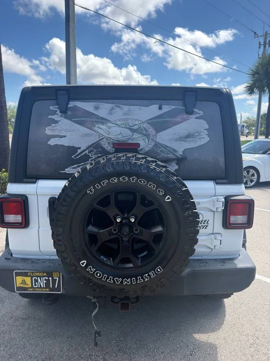 2020 Jeep JL Wrangler - Image 4 of 11