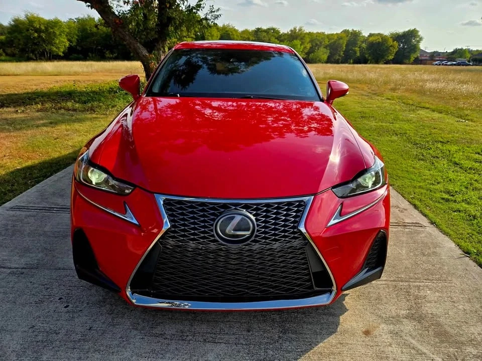 2020 Lexus IS 3rd Gen - Image 3 of 9