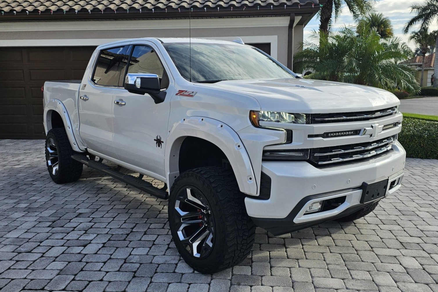 2020 Chevrolet Silverado LTZ Crew Cab 4×4 Black Widow