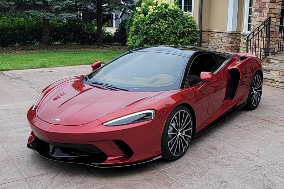 2020 McLaren GT