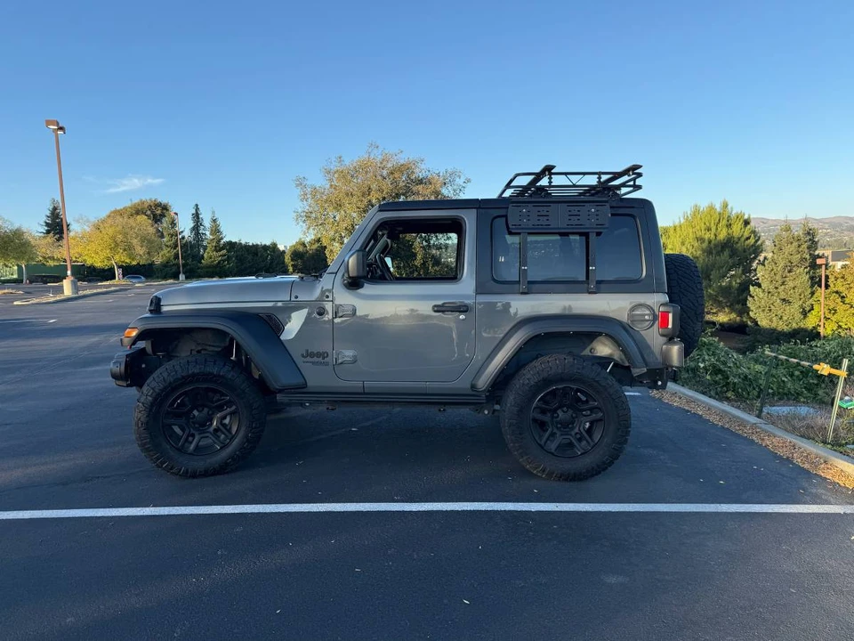 2021 Jeep JL Wrangler - Image 2 of 14